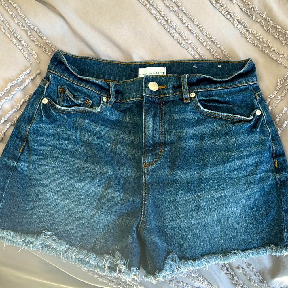 The Loft denim cutoff shorts. Size 27/4